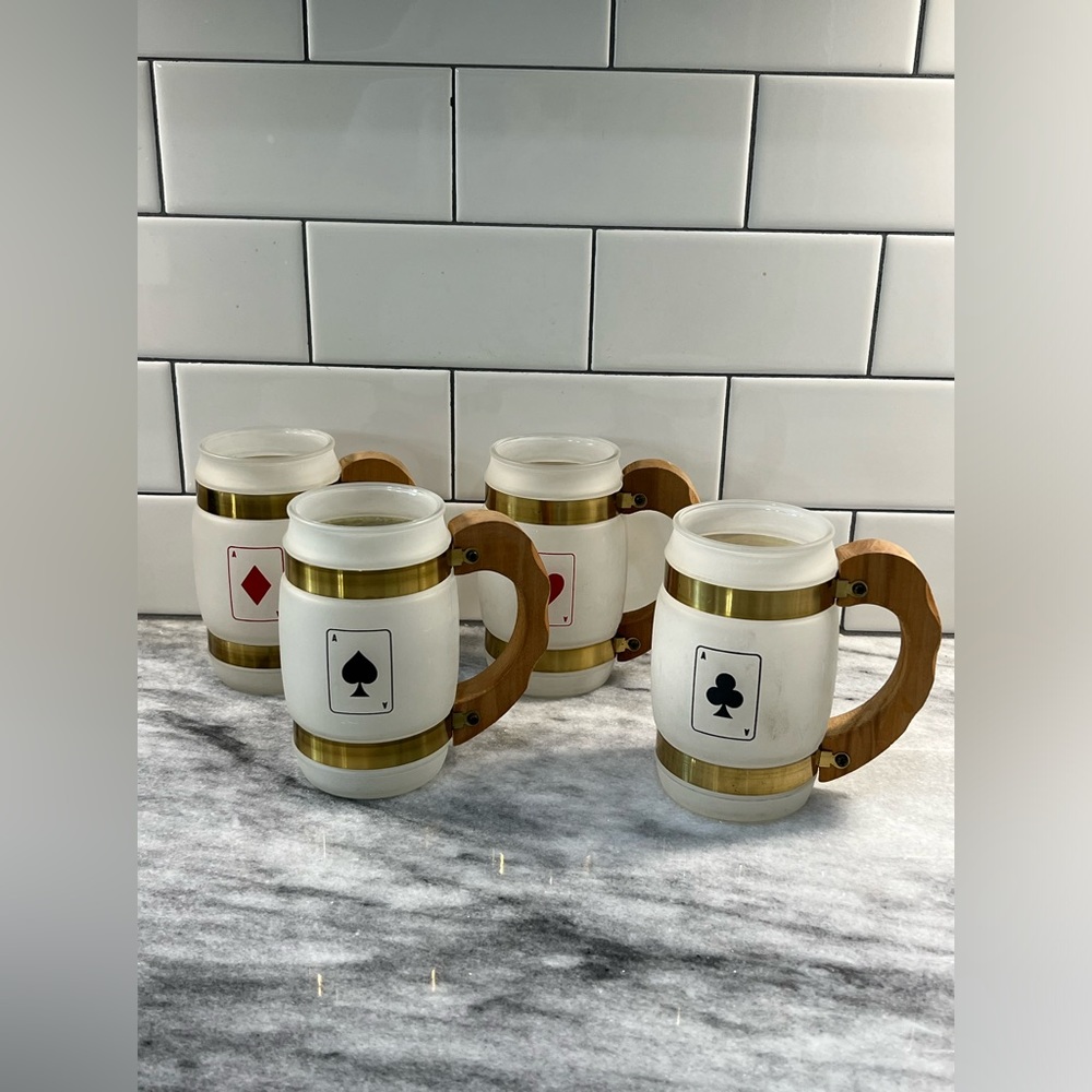 4 Siesta Ware Glass Mugs Set Playing Cards Wood Handles